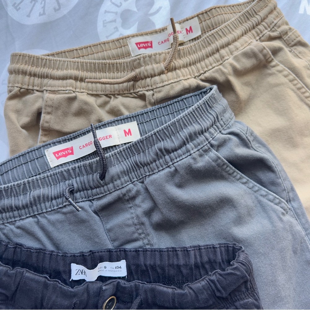 Levi’s Kids Joggers - Tan and Gray size M; Zara black skinny jeans size 8